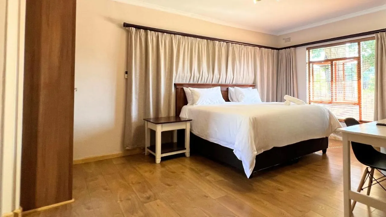 Kabana Family Home And Guest House Città del Capo